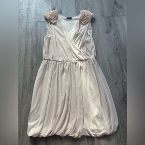 Elegant Cream Sleeveless Dress